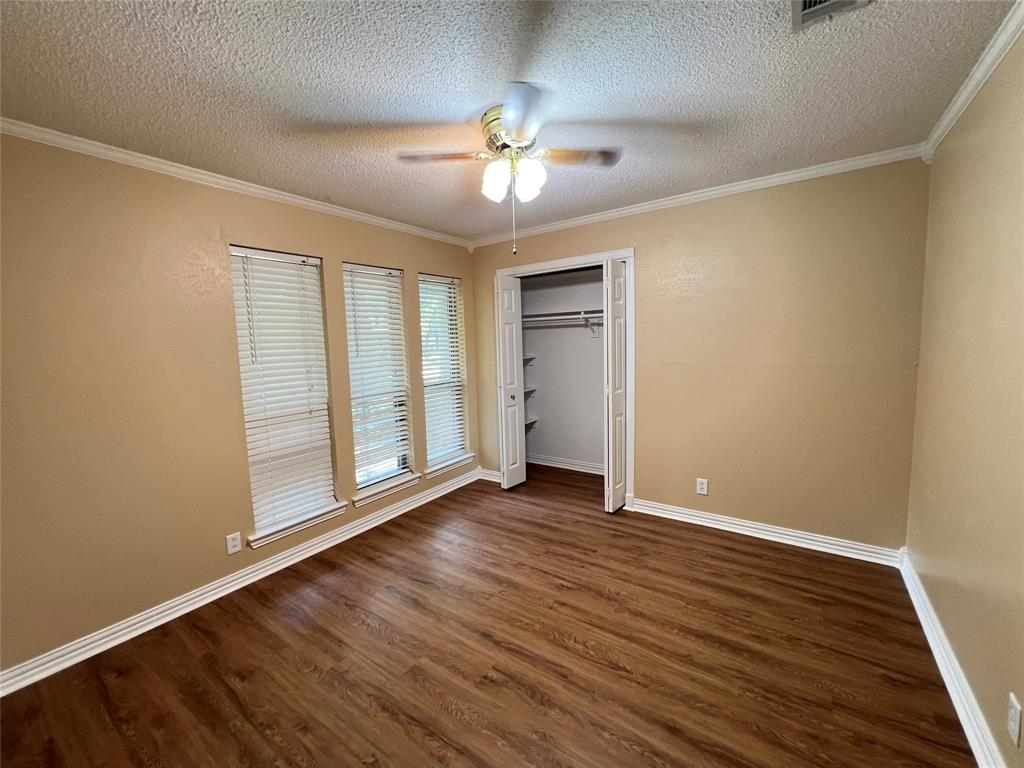 Royal Oaks Estates - Residential Lease