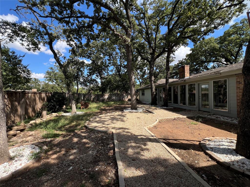 Royal Oaks Estates - Residential Lease