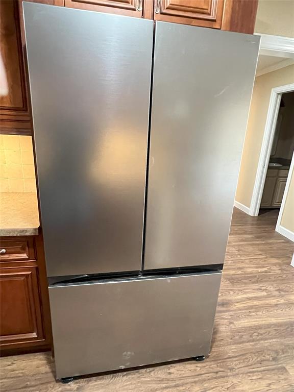 Royal Oaks Estates - Residential Lease