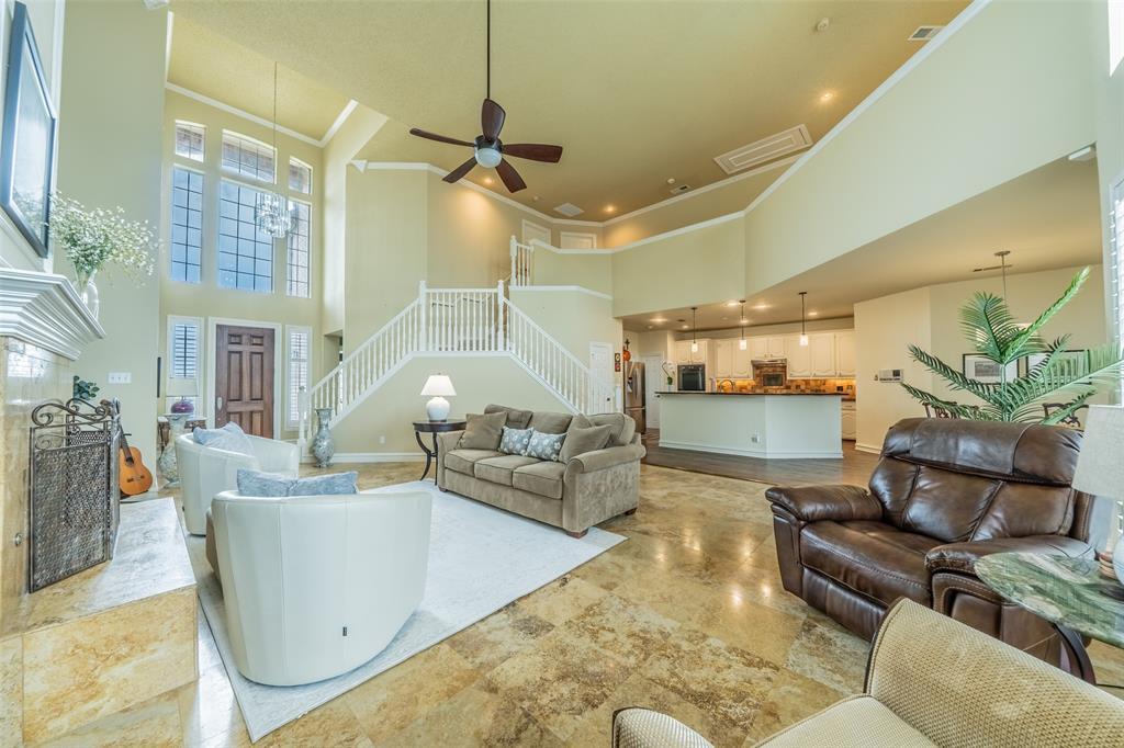 2700 Sunset Circle