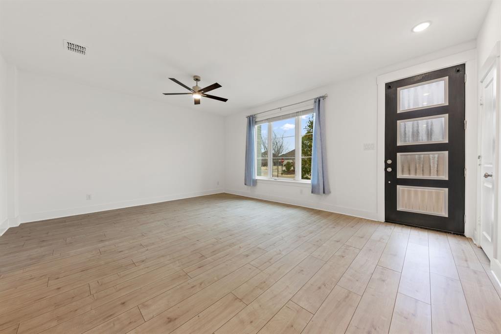 VIRIDIAN VILLAGE 2D - Residential