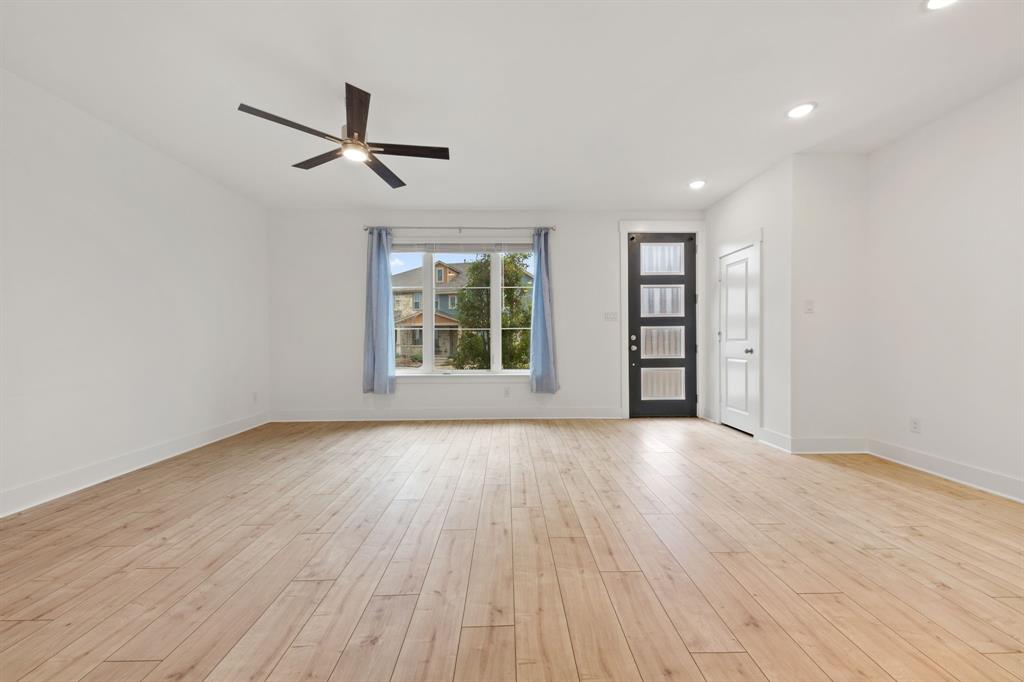 VIRIDIAN VILLAGE 2D - Residential