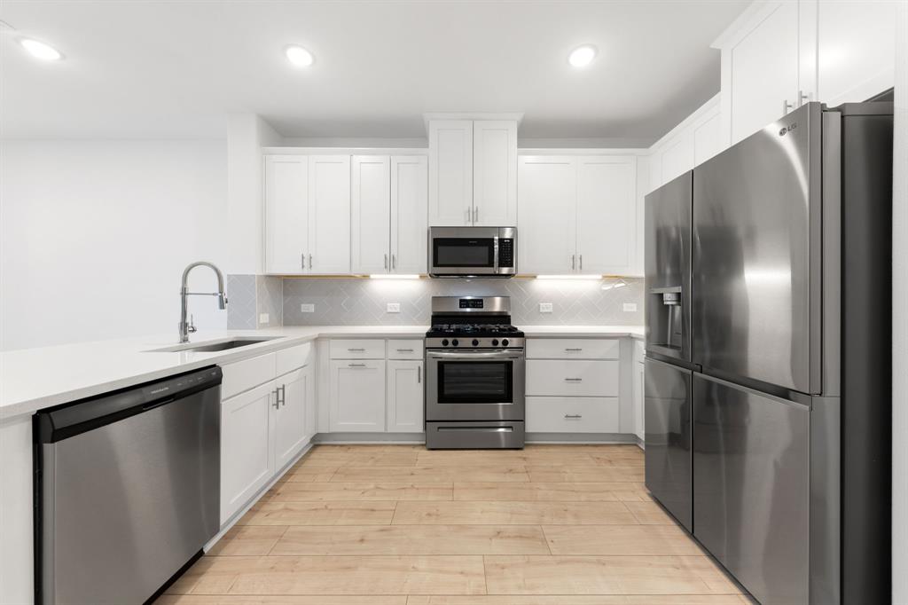 VIRIDIAN VILLAGE 2D - Residential