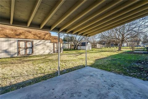 A home in Burleson