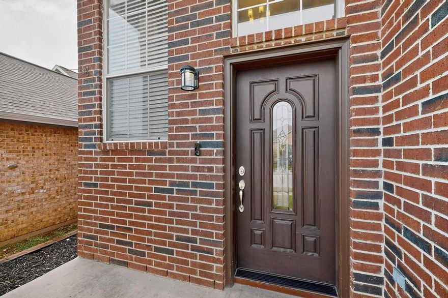 Move-in ready and beautifully refreshed! This spacious Fort Worth home offers 4 bedrooms, 2.5 bathrooms, fresh interior paint, and brand-new carpet throughout. The bright, open layout includes a generous living area with an upstairs balcony, perfect for enjoying morning coffee or evening sunsets. All bedrooms are well-sized, including a comfortable primary suite. Outside, a private backyard provides space for relaxing, pets, or entertaining. Conveniently located near shopping, dining, and major highways, this home blends comfort, convenience, and turnkey appeal. A must-see!