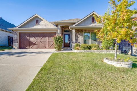 Photo of 10208 Claire Creek Road, Fort Worth, TX 76126 (MLS # 21111326)