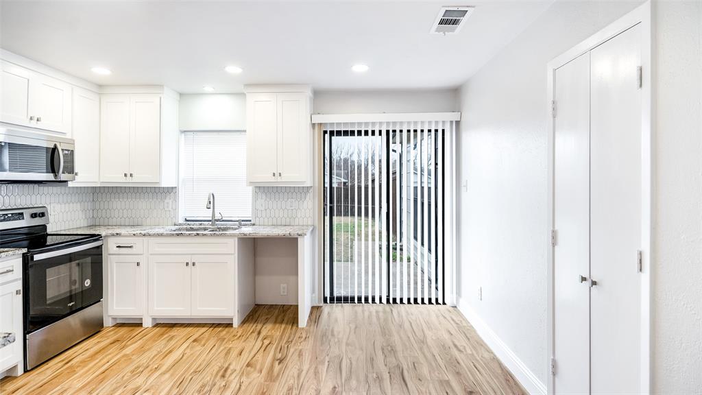 1102 Melissa Lane