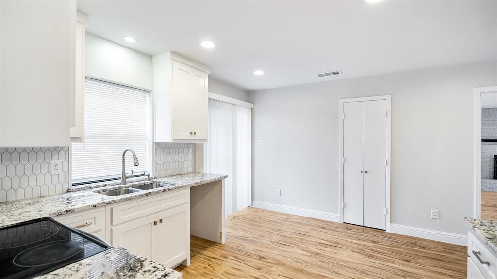 1102 Melissa Lane