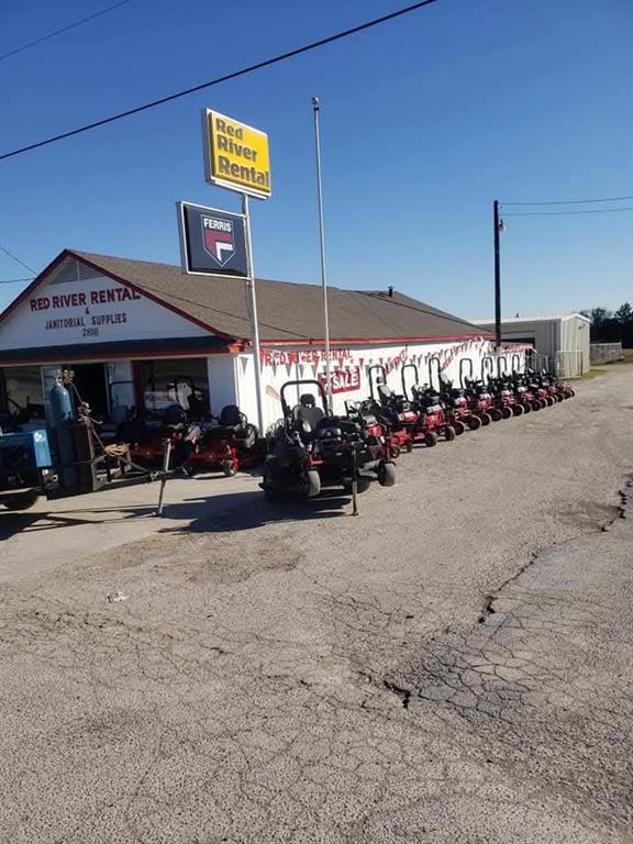 2818 E Highway 82