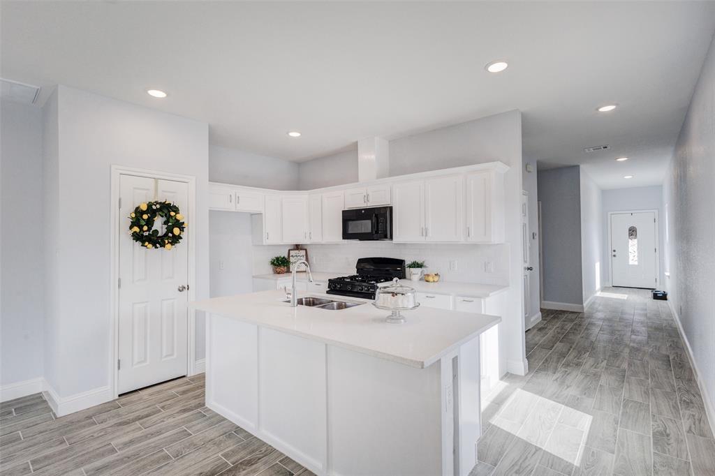 3101 Clinton Avenue TX