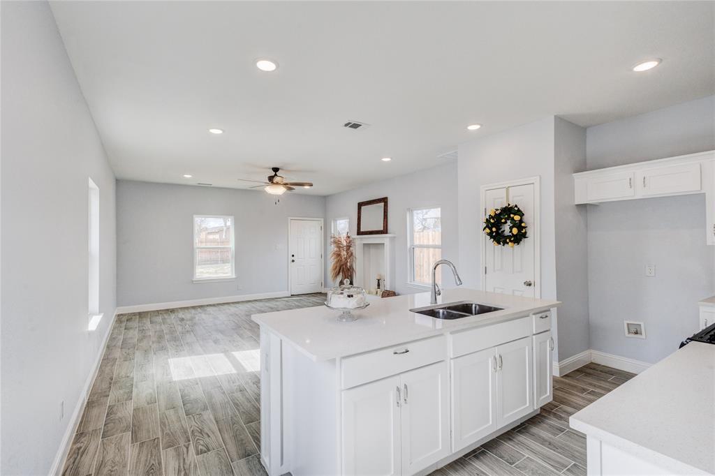 3101 Clinton Avenue TX