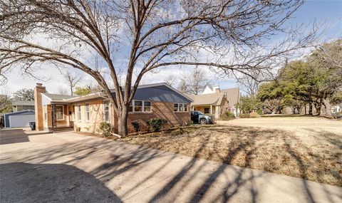 2536 Shirley Avenue Fort Worth TX 76109