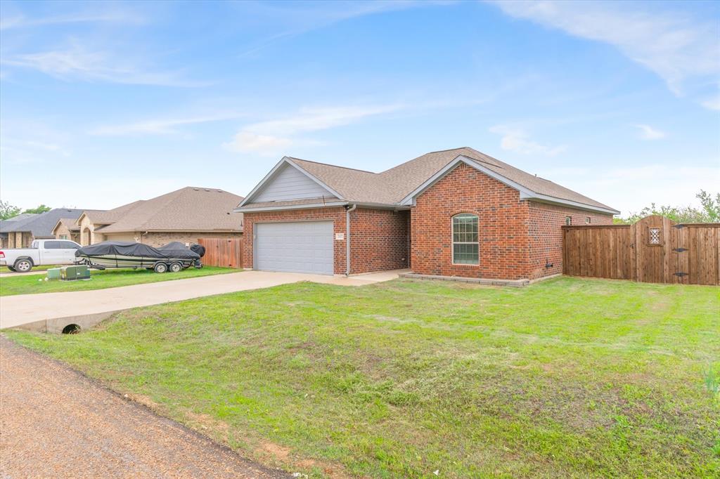 2422 Abigail Lane - Photo 2