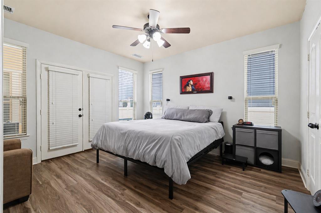Sea Pines Village At Savannah - Residential