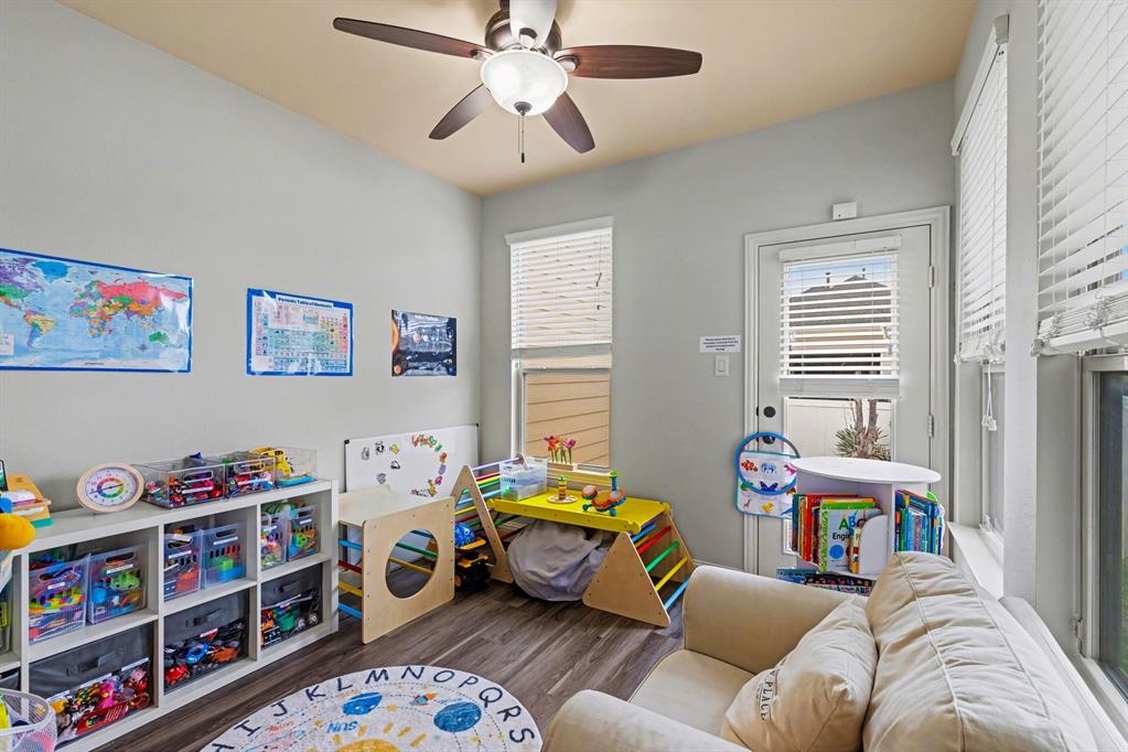 Sea Pines Village At Savannah - Residential