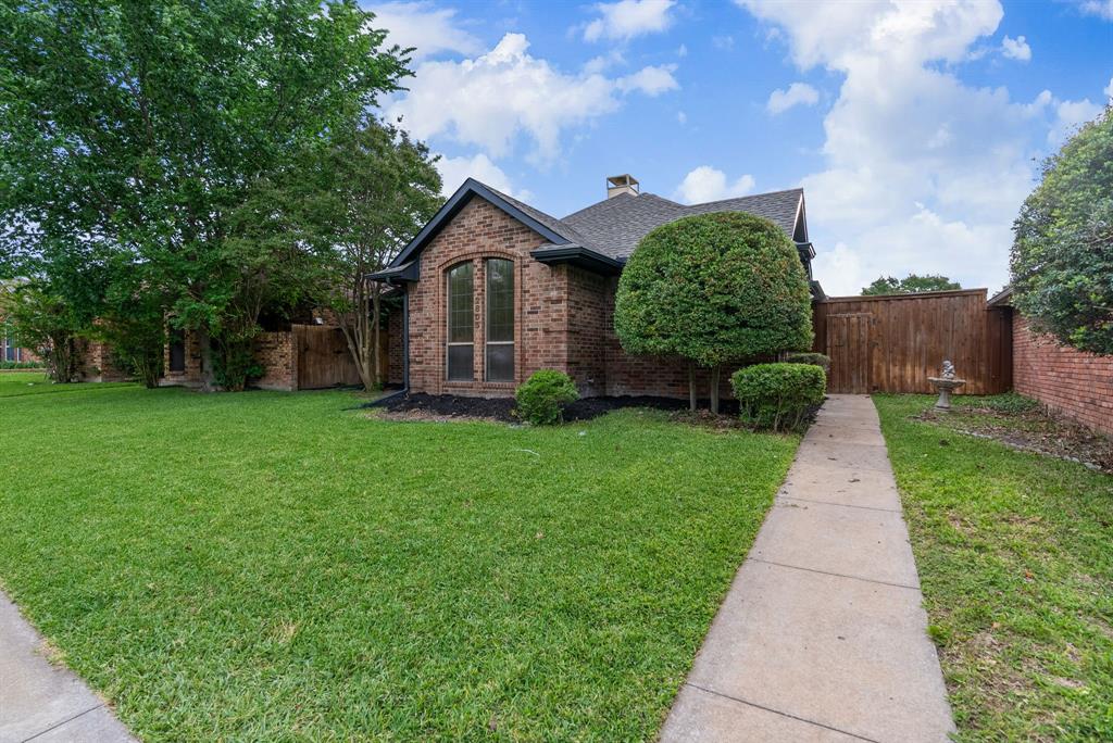 2805 Big Oaks Drive