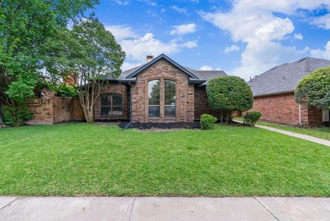 Photo of 2805 Big Oaks Drive, Garland, TX 75044 (MLS # 21259629)