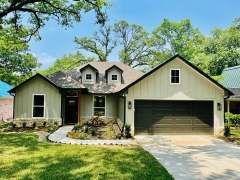 225 Ben Lacy Drive Gun Barrel City TX 75156