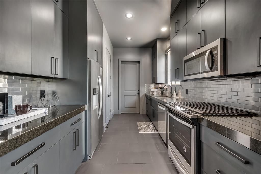 E Teal - Residential