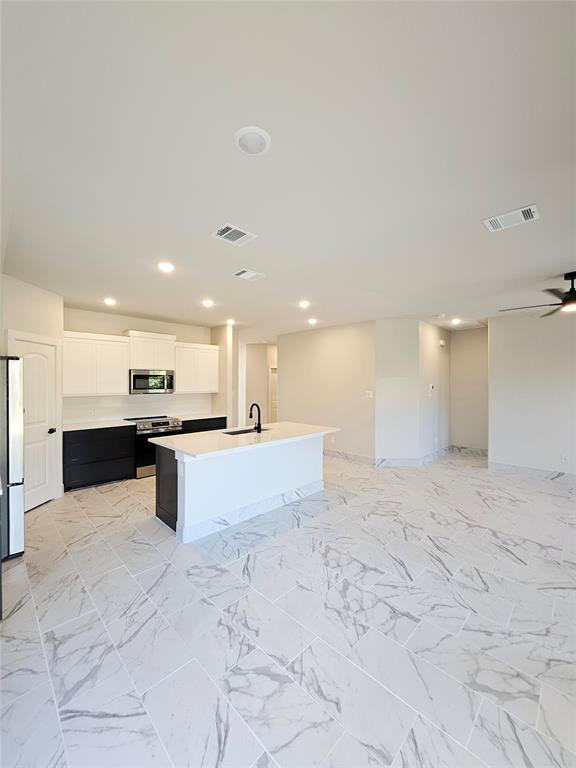 Villages of Eagle Mountain - Residential Lease