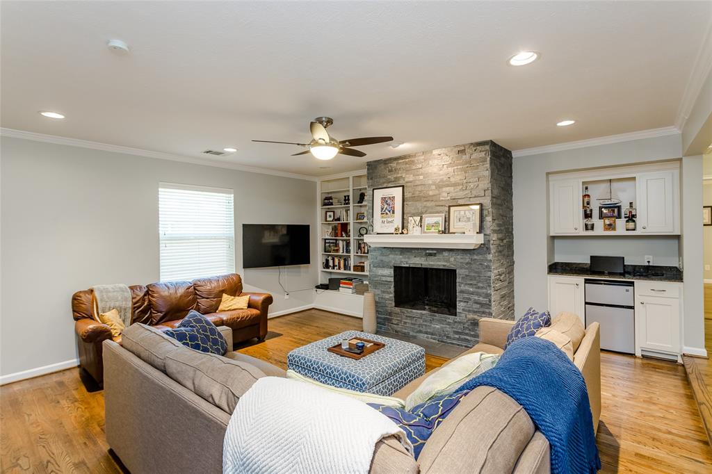 7812 La Cosa Drive