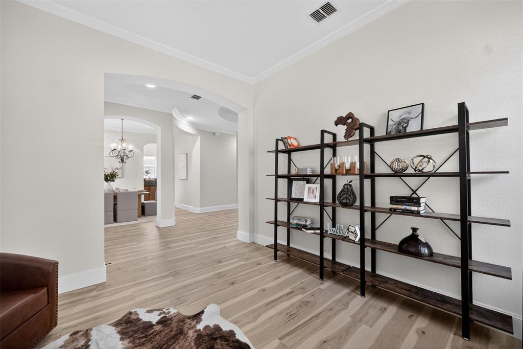 905 Pelican Drive