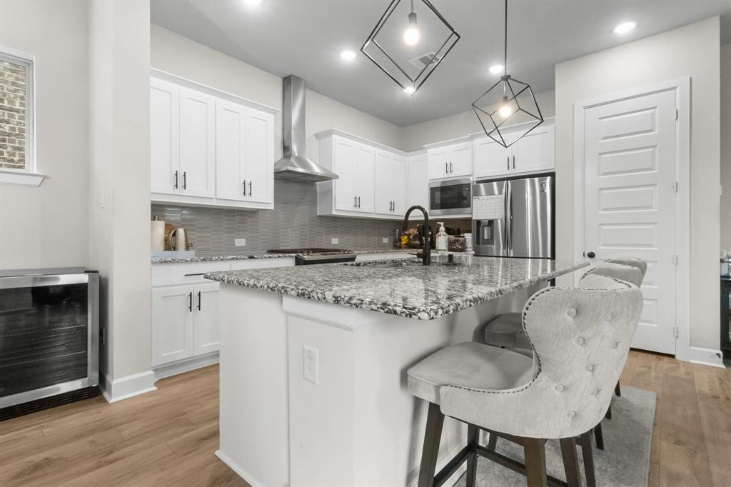 Lakeside Viridian Collins East - Residential Lease