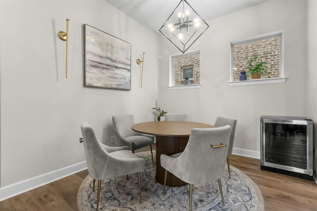 Lakeside Viridian Collins East - Residential Lease