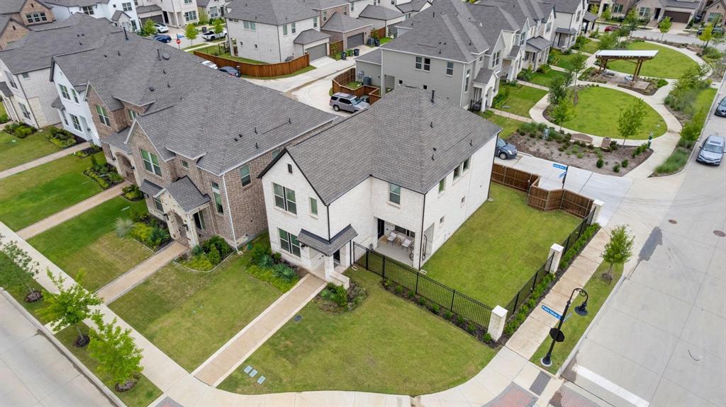 Lakeside Viridian Collins East - Residential Lease