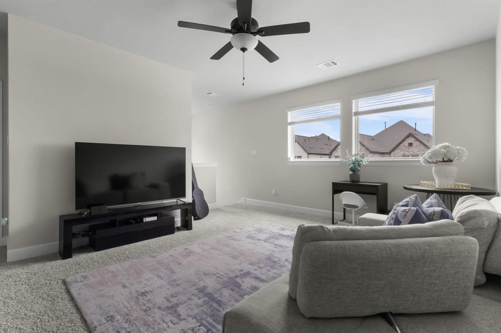 Lakeside Viridian Collins East - Residential Lease