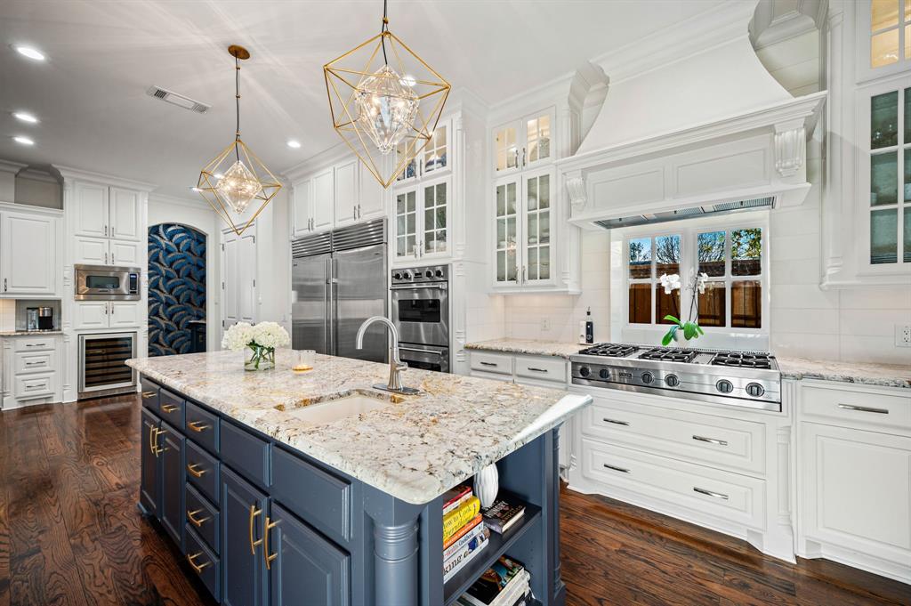 Surrey Square Rev - Residential