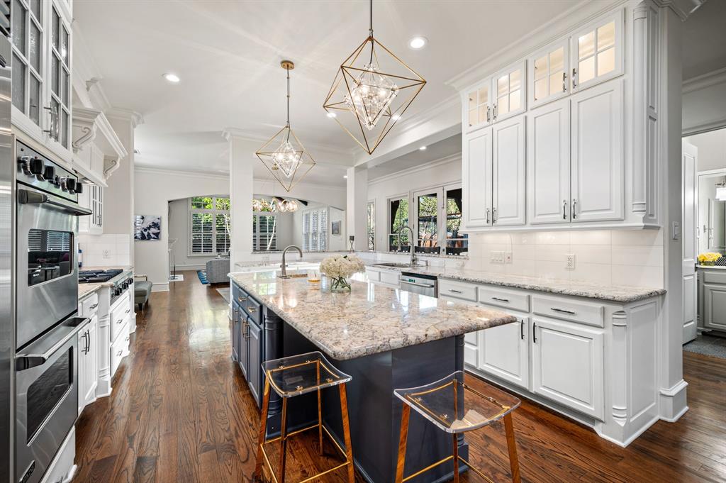 Surrey Square Rev - Residential