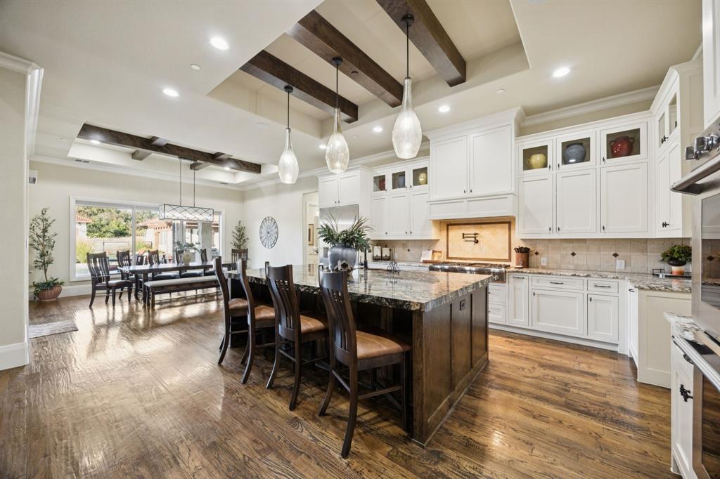 Roberts Cut Off - Residential