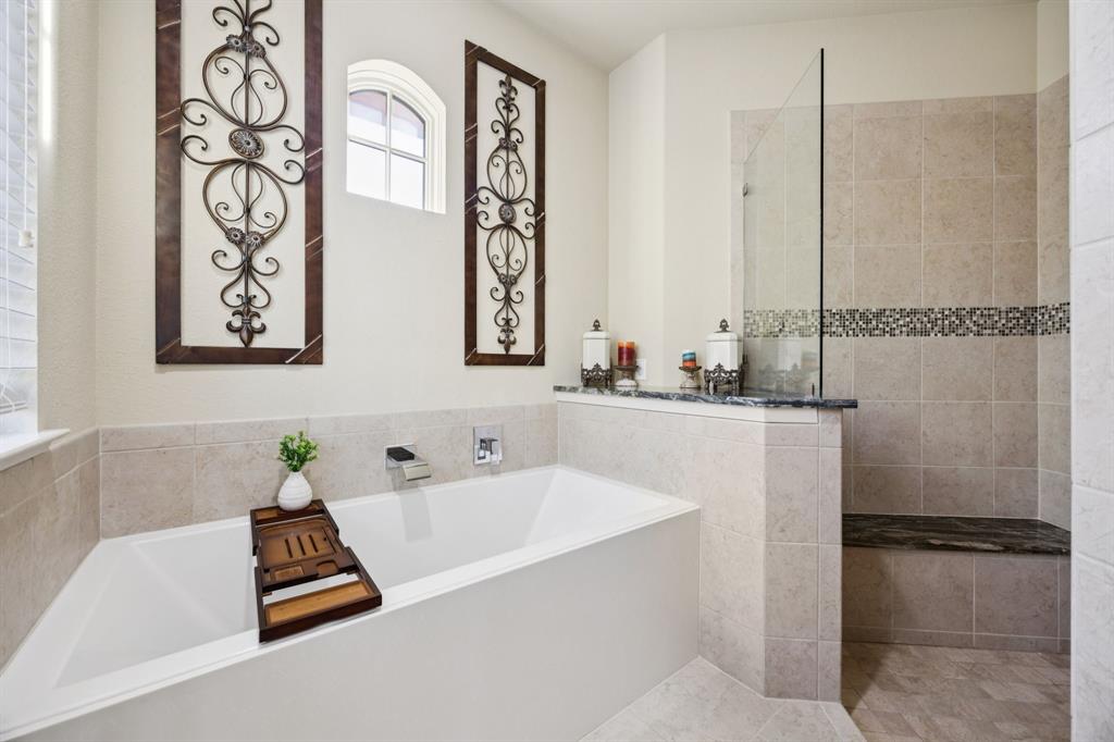 Roberts Cut Off - Residential