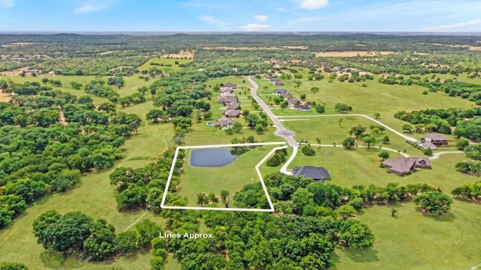 334 Golf Walk Circle