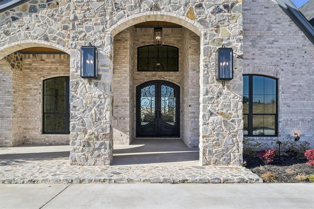 404 Pedernales Drive