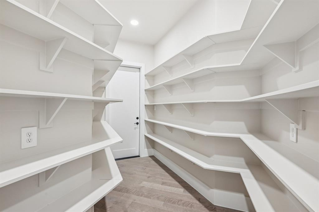 La Madera - Residential