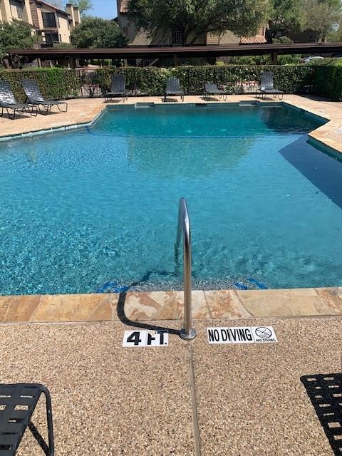 UNIVERSITY CROSSROADS - Residential