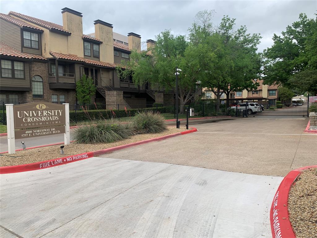 UNIVERSITY CROSSROADS - Residential