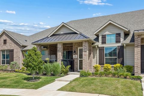 Photo of 603 Cloverleaf Drive, Wylie, TX 75098 (MLS # 21260554)