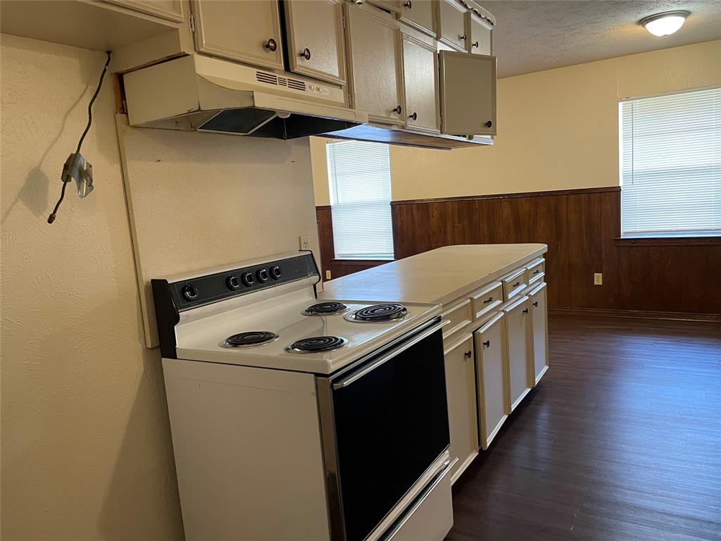 WEST DESOTO ESTATES - Residential