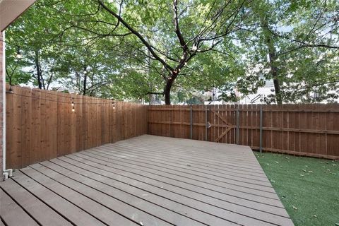 Tiny photo for 4007 Brownstone Court, Dallas, TX 75204 (MLS # 21076577)