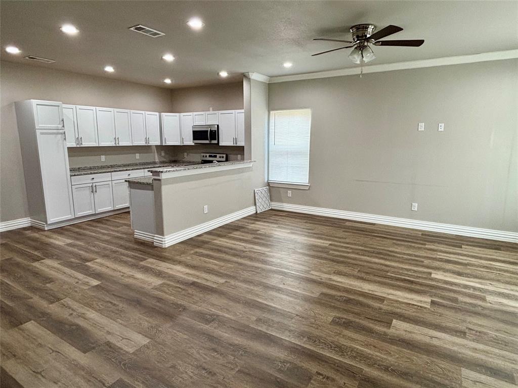 White Rock Heights 2 - Residential