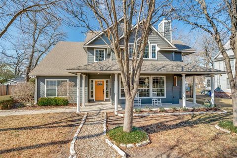 Photo of 486 S Preston Avenue, Van Alstyne, TX 75495 (MLS # 21153905)