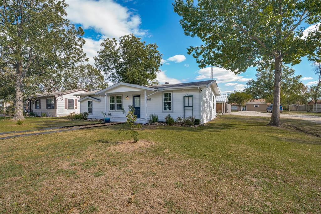 943 Gibbard Avenue