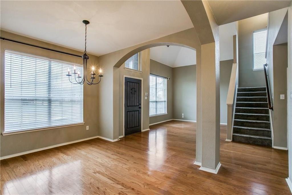 208 N Arbor Ridge Drive