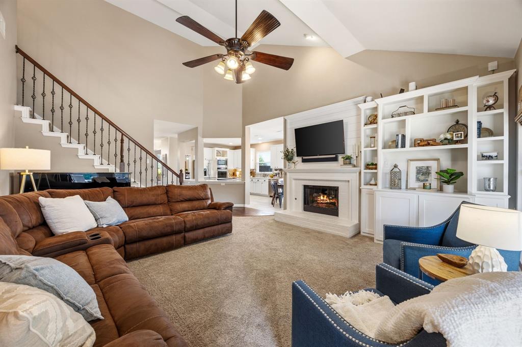 Wellington Ridge Manor - Residential
