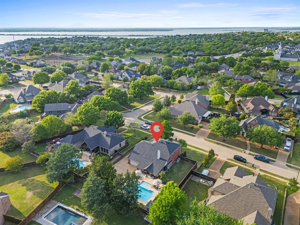 Wellington Ridge Manor - Residential