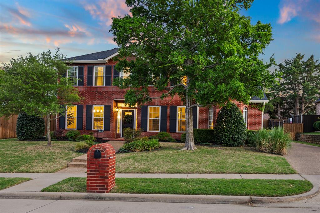 Wellington Ridge Manor - Residential