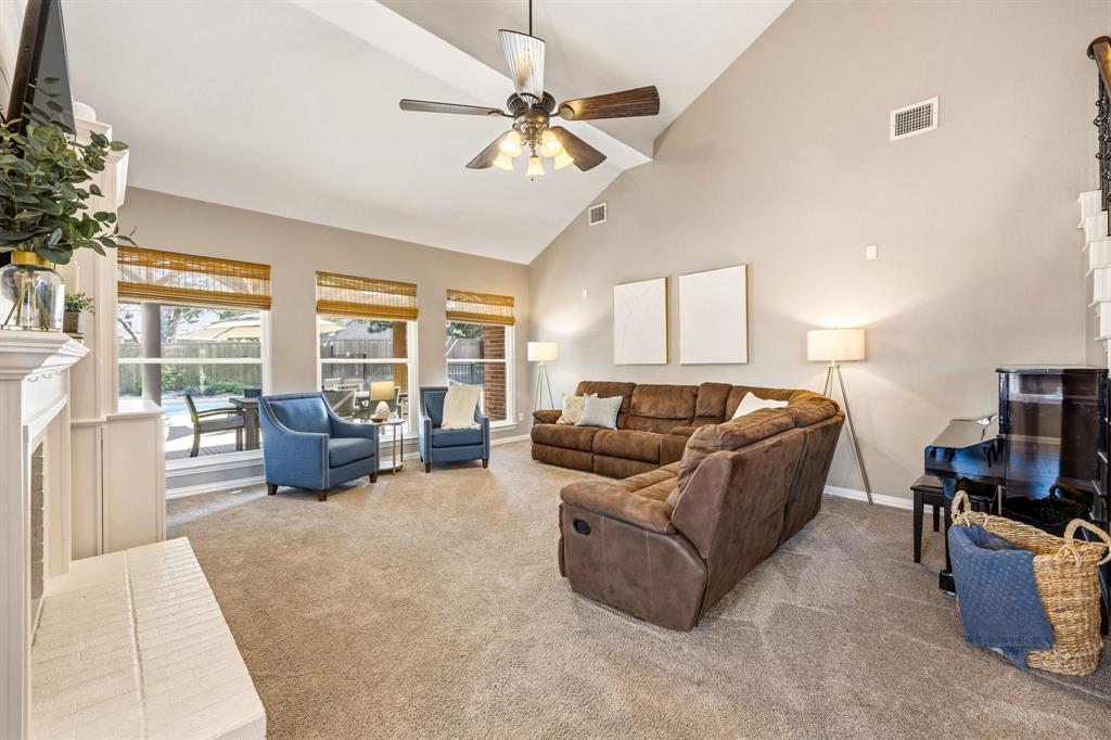 Wellington Ridge Manor - Residential